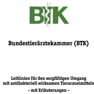 Antibiotikaleitlinien für Tierärzte – die dritte aktualisierte Fassung liegt vor und dürfte bei Hausapothekenkontrollen eine zentrale Rolle spielen.