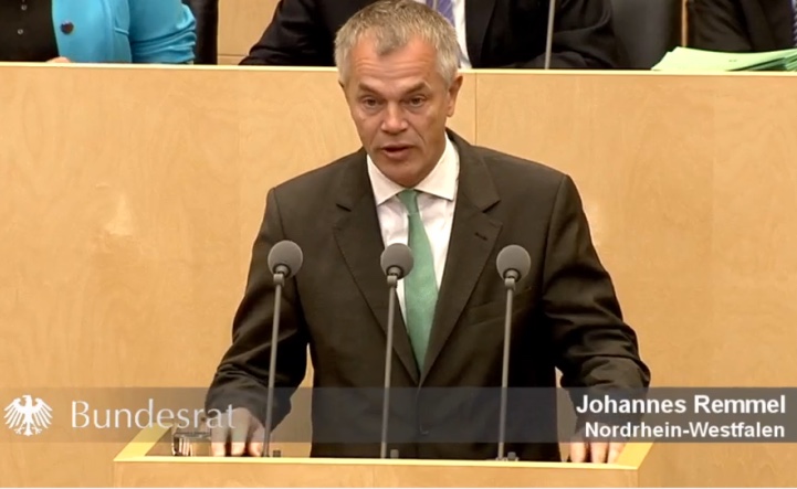 Kükentötung gesetzlich verbieten – NRW-Minister Johannes Remmel im Bundesrat. (Foto: ©screenshot Bundesratsrede)